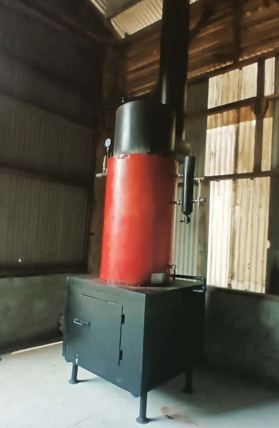 Caldeira tipo "Foguetinho" 500Kgv/h